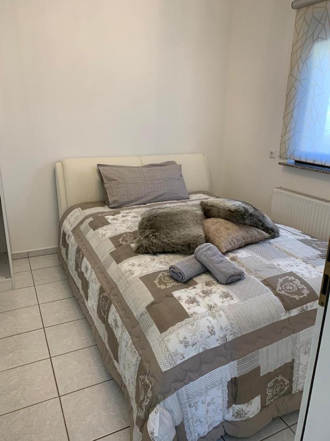 Vida Real Estate Feucht Lägenhet Exteriör bild